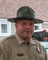 查爾斯 ·A· 康納,公共安全和執法部副總監 查爾斯·康納