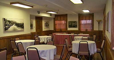 最多可容納 30 人