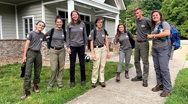 華盛控股份有限公司